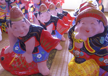 心癒される北信濃の「土びな」たち