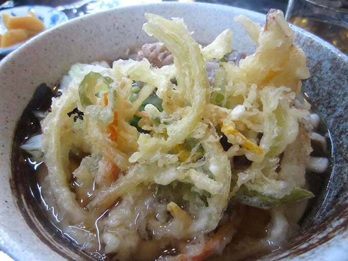 呉服屋さんで吉田のうどん！？：編集部員のつぶやき