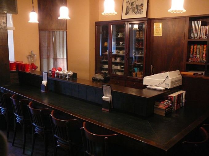 珈琲豆のプロが引き継いだ昭和レトロな喫茶店：岡谷市