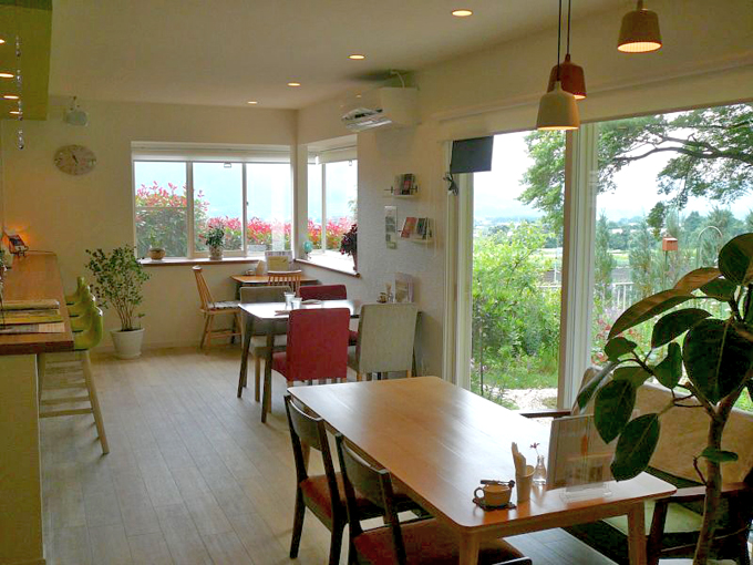 「ていねいに」を大切にするアルプスが見えるカフェ：箕輪町