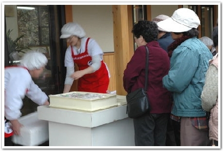 農産物直売所「たんぽぽ」は愛されて６年目