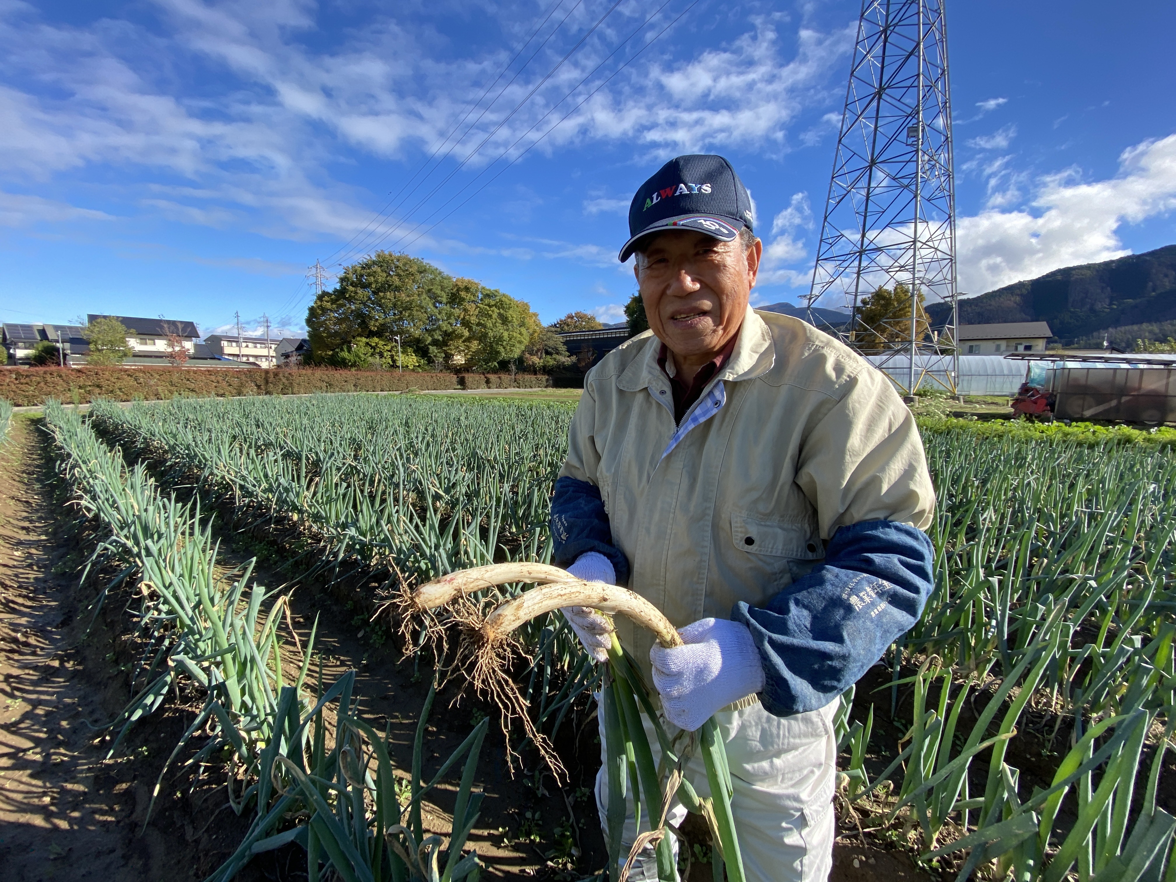 生産者青木さんと松本一本ねぎ