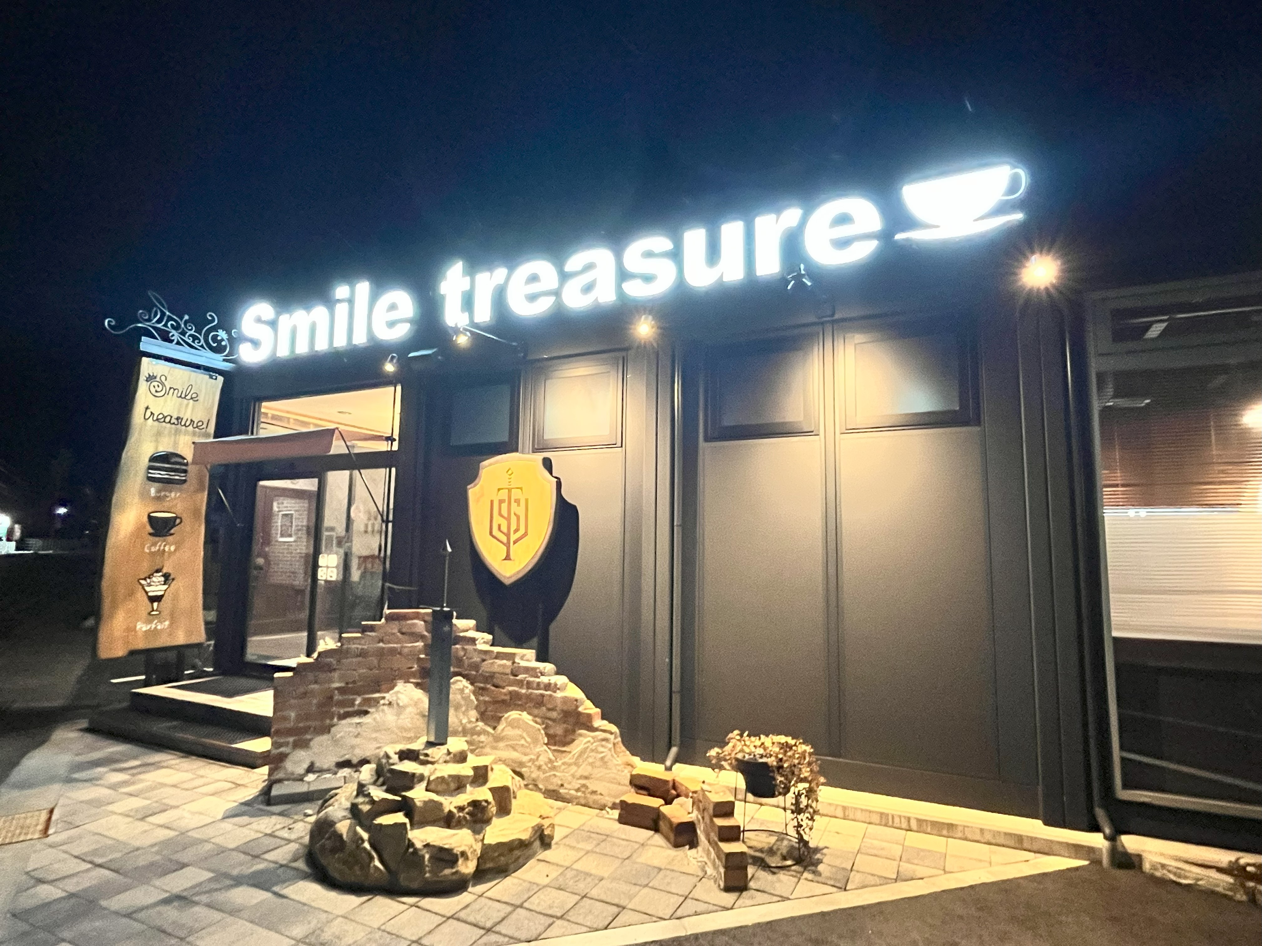 編集部員が行ってみた！木曽福島おすすめの店特集③カフェ「Smile Treasure」
